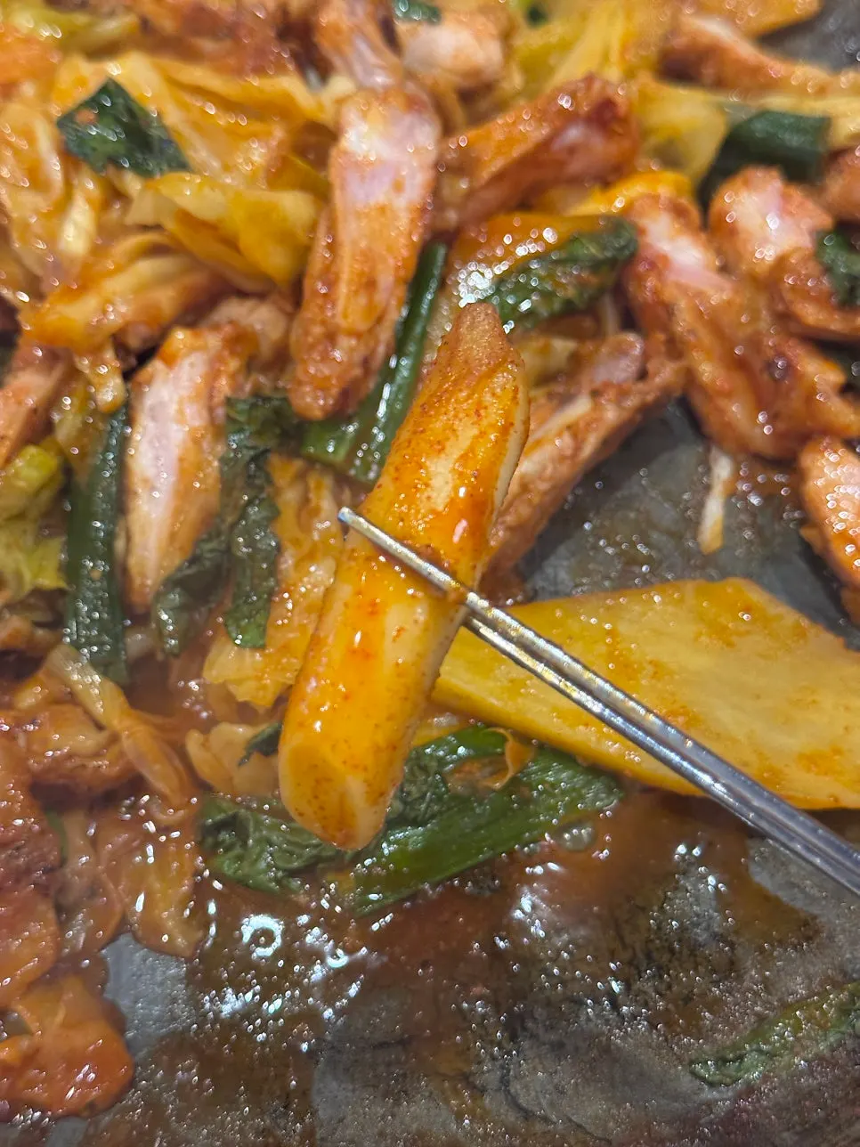 Neuru Jip dakgalbi accompaniments