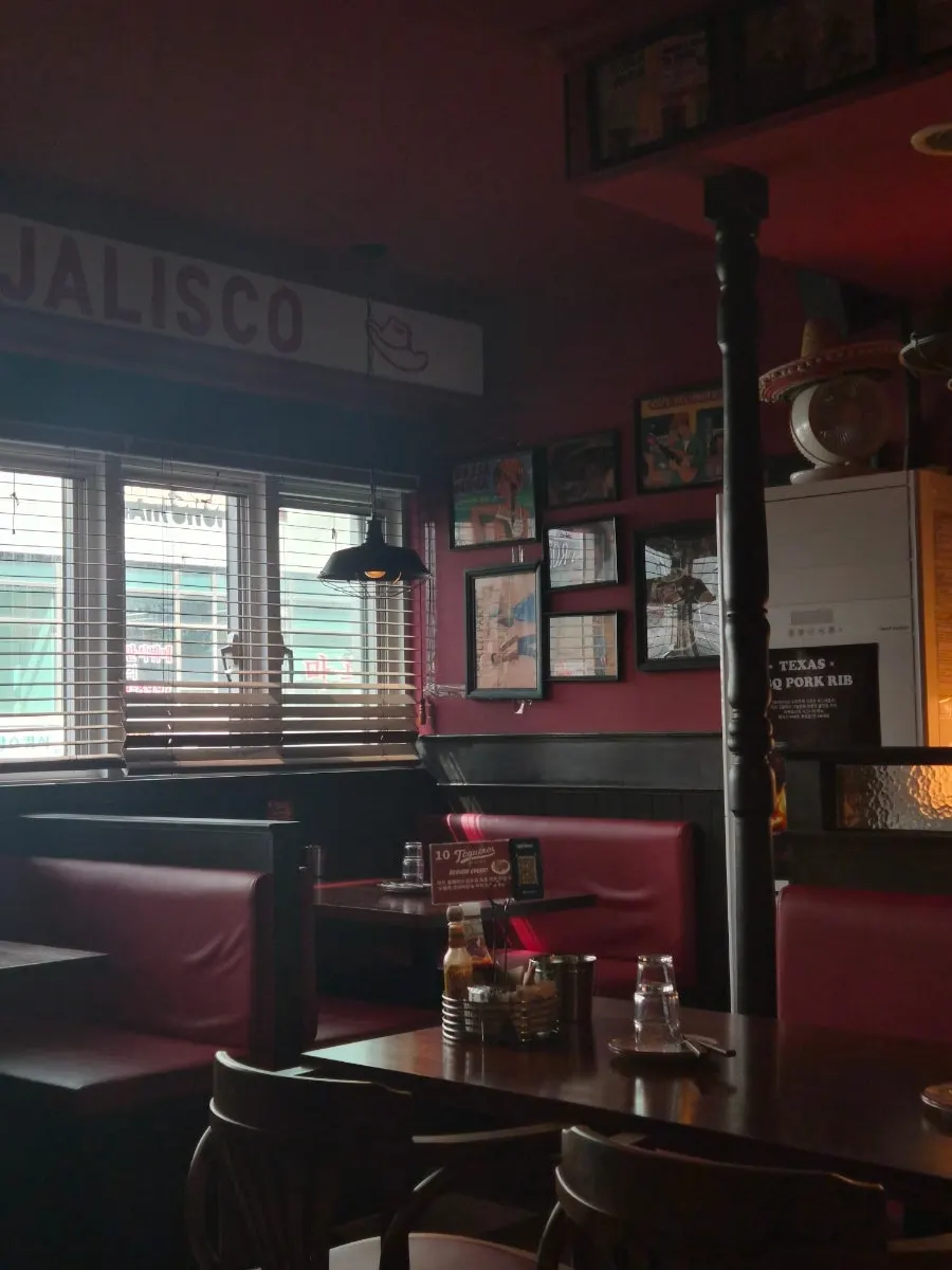Center table at Taqueros that can accommodate group gatherings