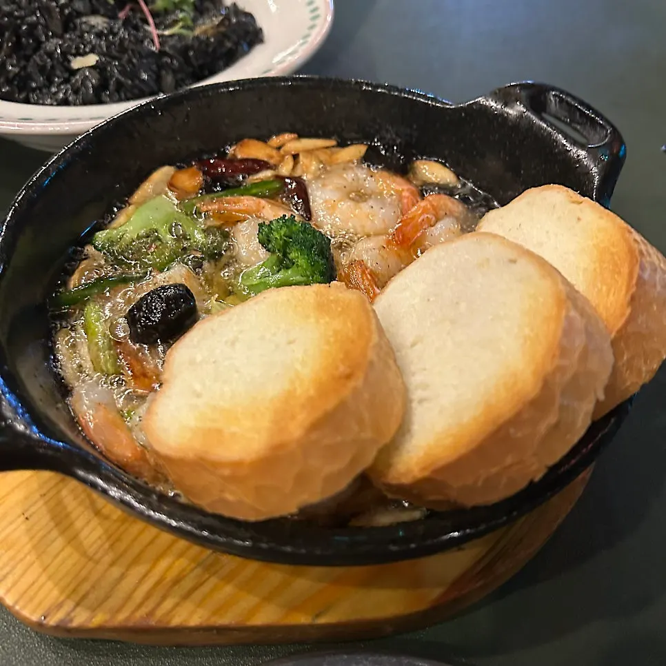 Gambas served with bread at Seoul Boutique
