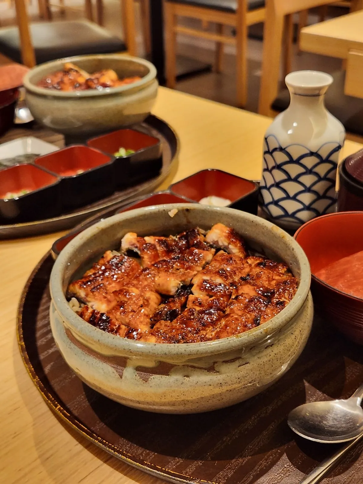 A full spread of Tawa's Nagoya-style hitsumabushi