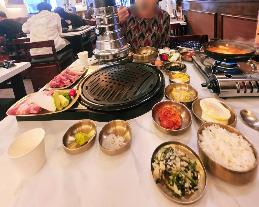 Nearly empty bowl of mengnan-bap