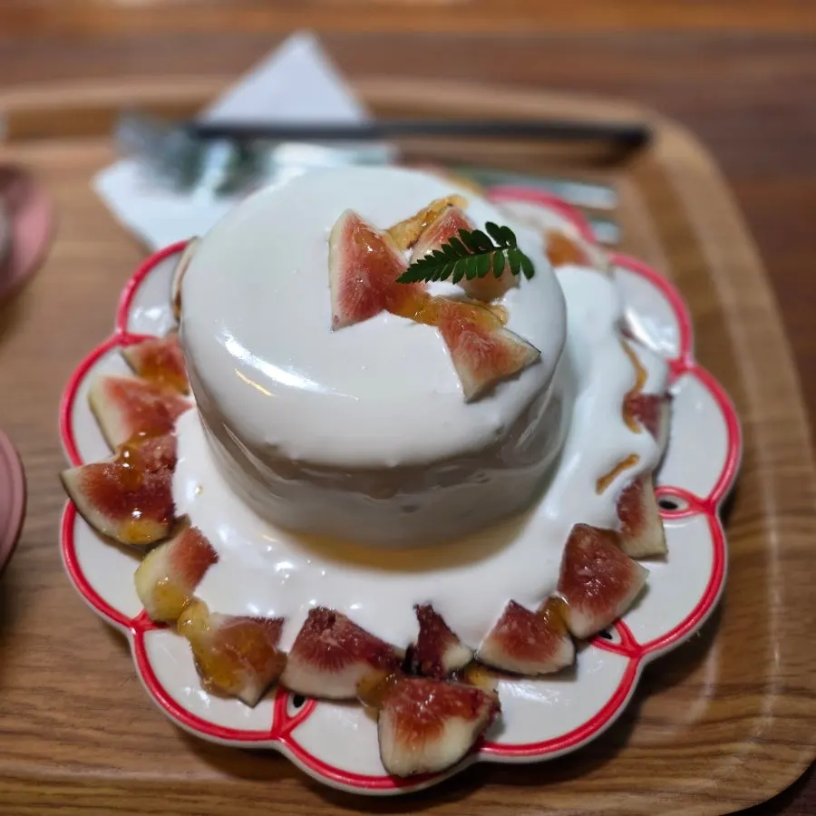 Seoul Forest-view soufflé pancakes