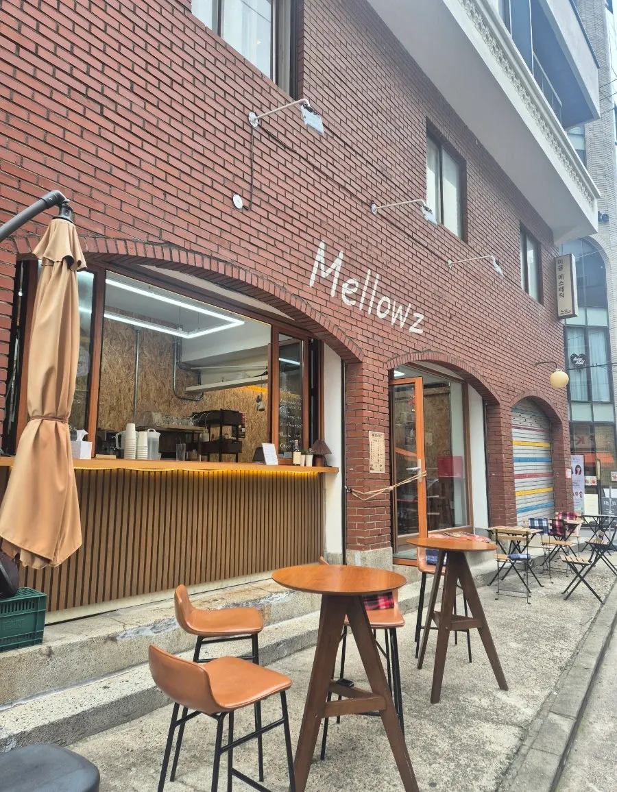 Exterior of Mellows near Seoul Forest