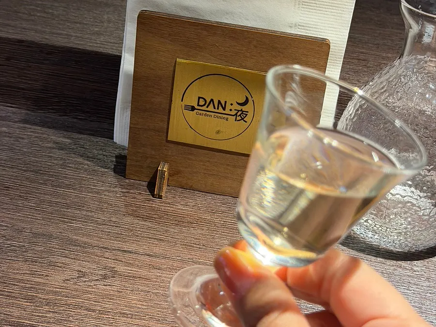 단야 카운터석과 오마카세 조리대