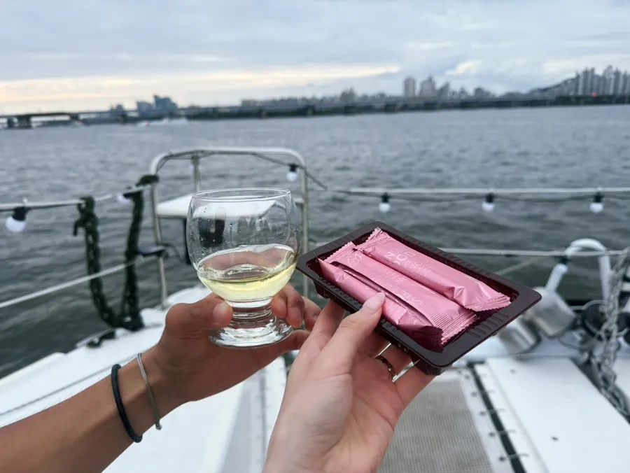 Yacht time with provided drinks and snacks