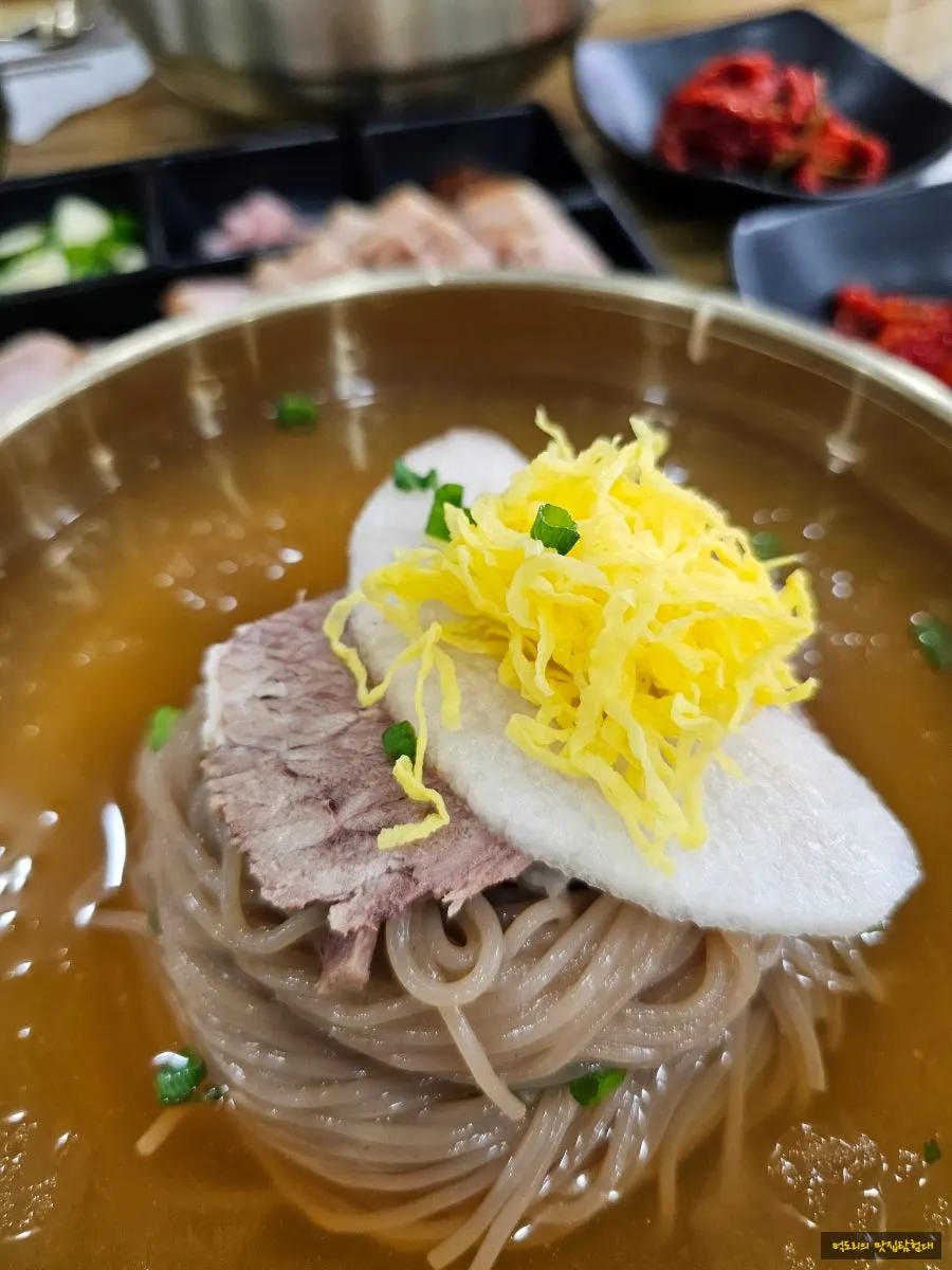 맑은 육수의 서울면옥 평양냉면