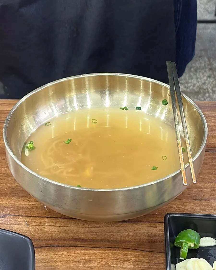 다 비운 서울면옥 냉면 그릇