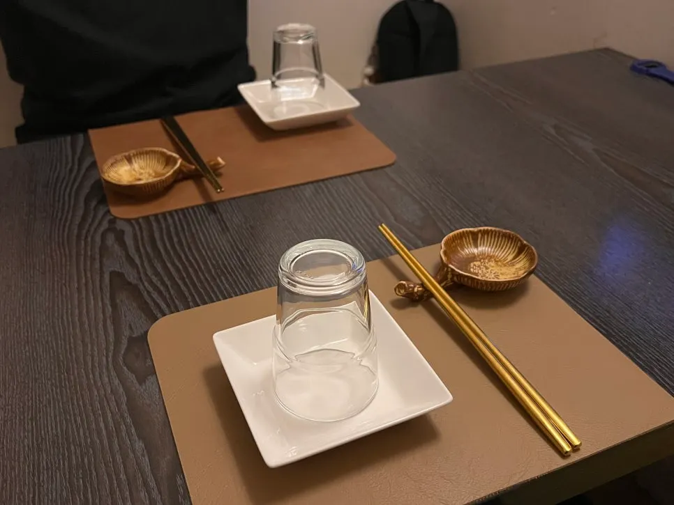 Interior of a private room at Tomo