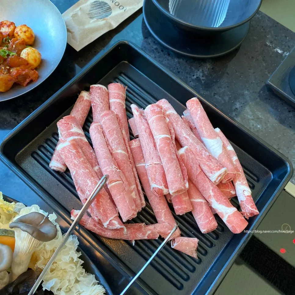 버섯과 미나리 샤브샤브 채소