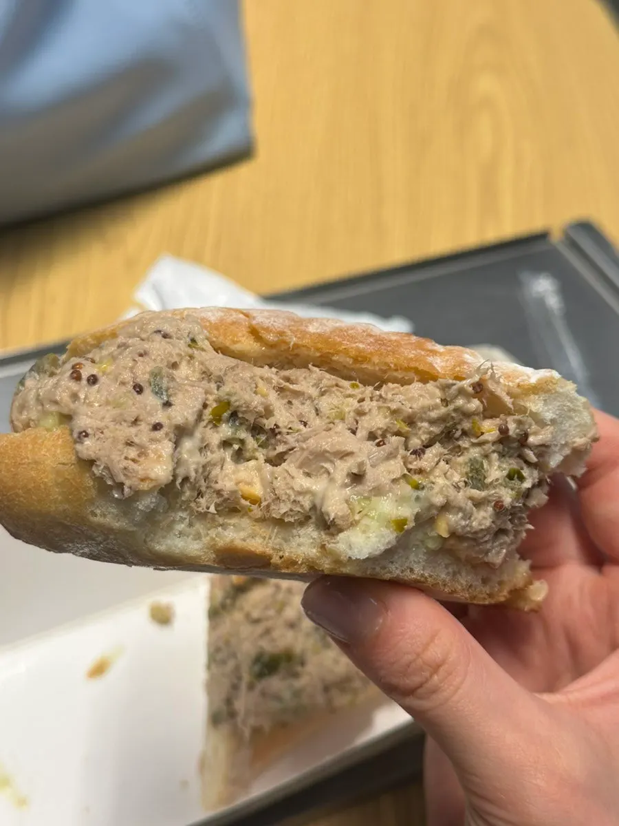 Sandwich with generous fillings