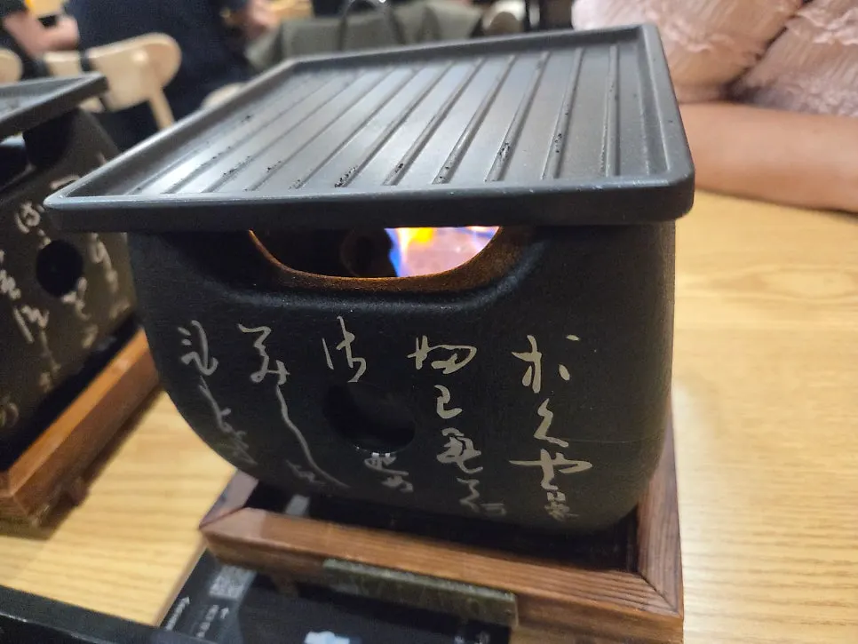 후라토식당 테이블 세팅