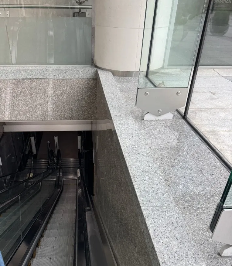 Exterior of Ichigyu Seoul Station Branch in the basement of LG Seoul Station Building