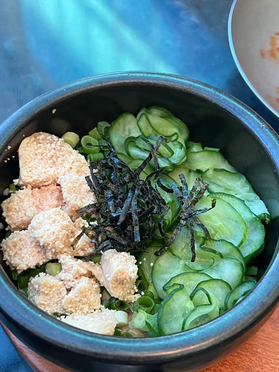 Self-cooked gondre juk