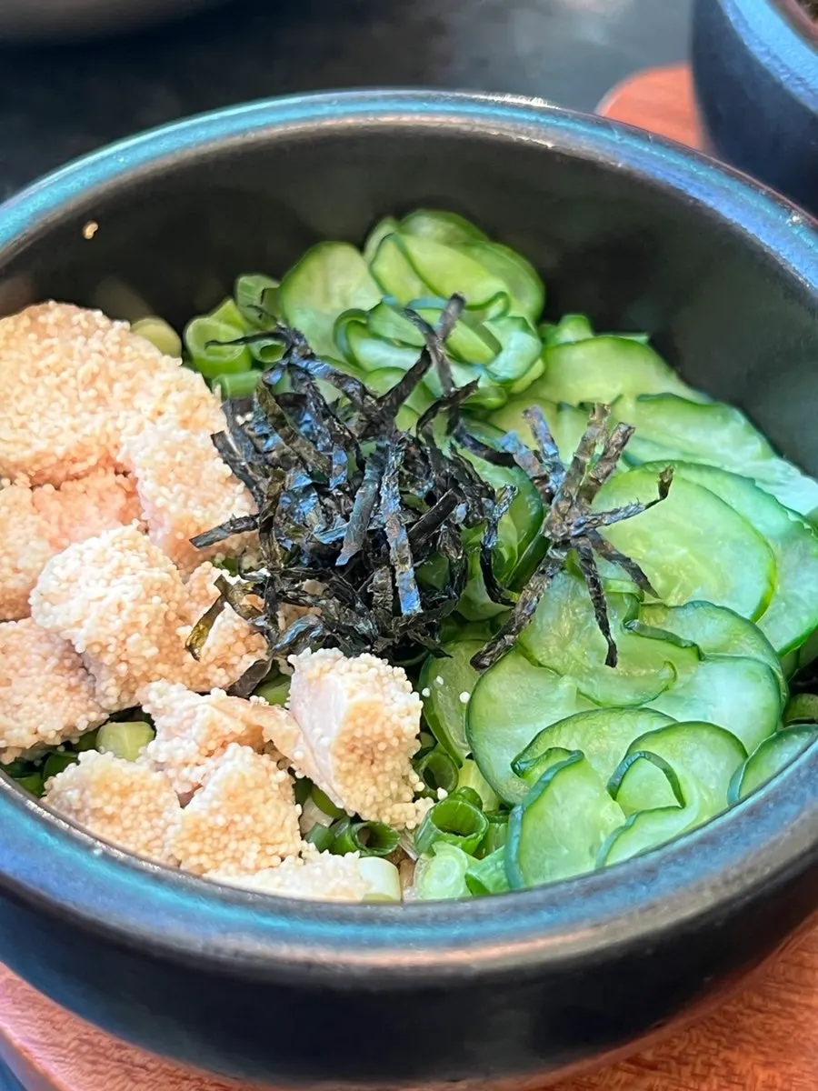 Low-salt pollock roe crunchy cucumber rice and kimchi fried rice