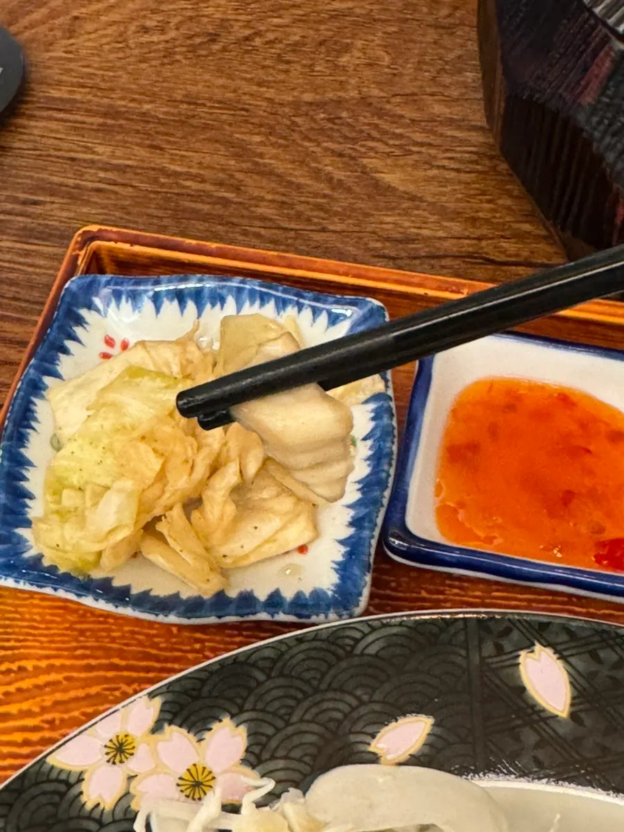 Cabbage kimchi that cuts the richness