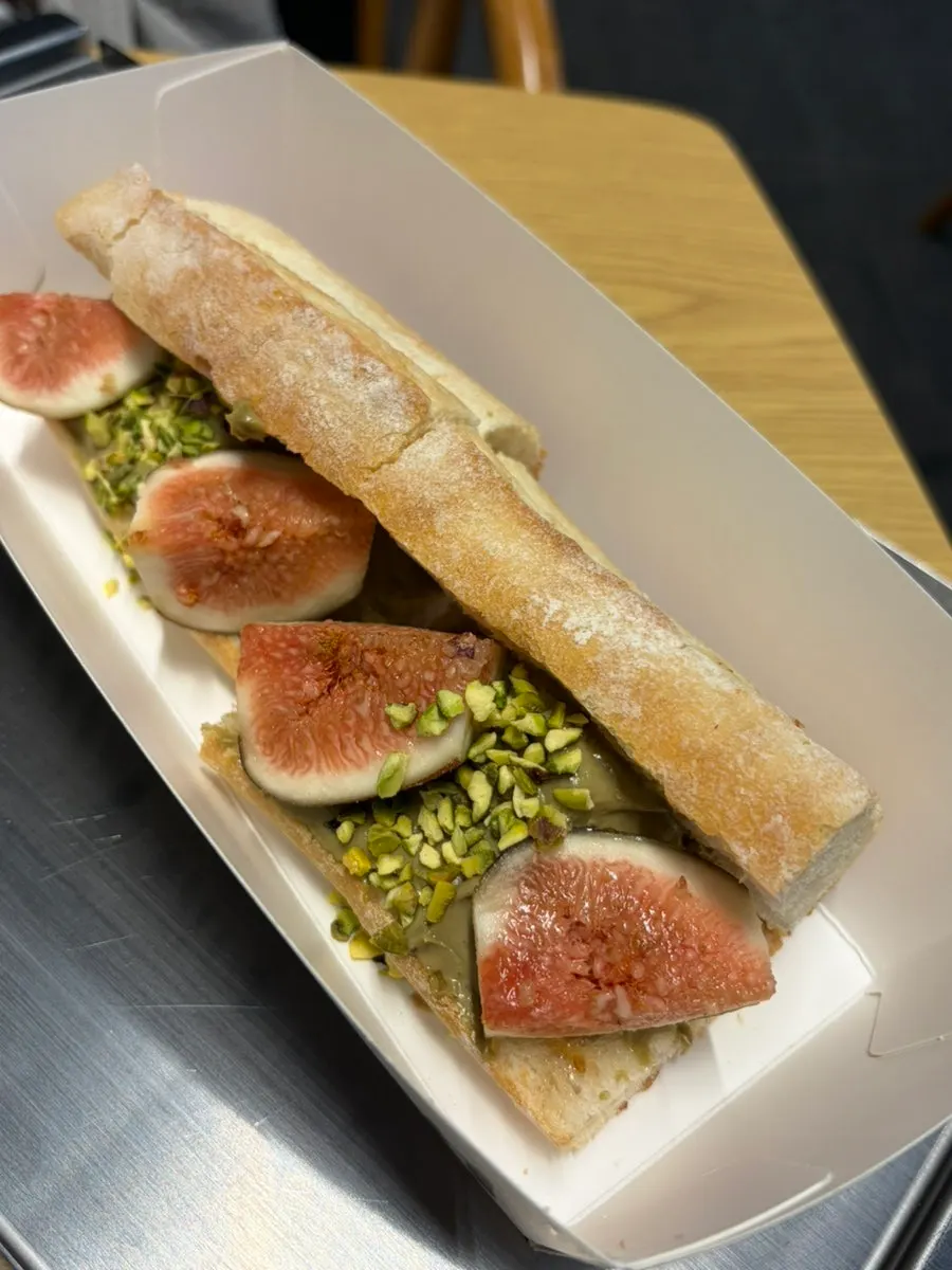 Baguette topped with seasonal figs