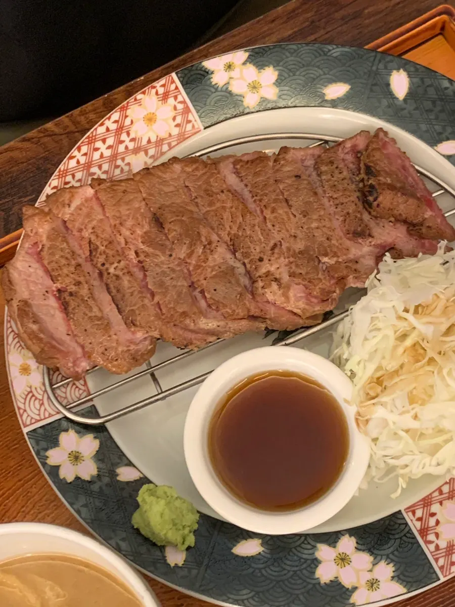 기본 채끝 스테키 메뉴