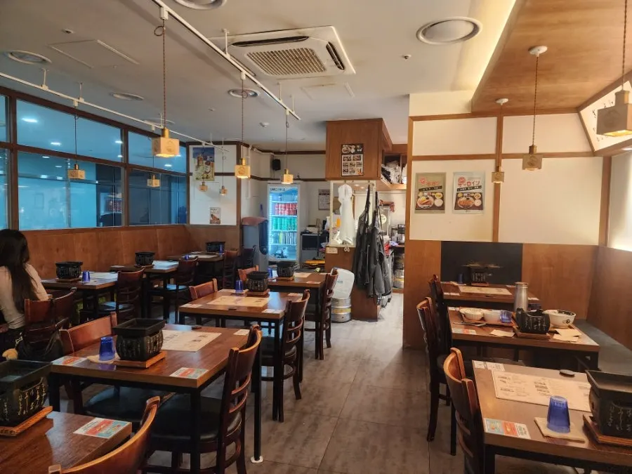 Table seating at Ichigyu Seoul Station Branch