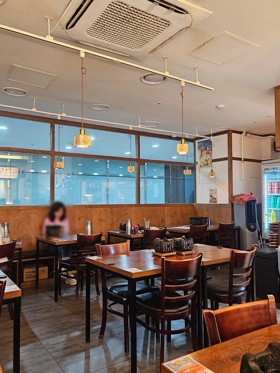 Interior of Ichigyu Seoul Station Branch with a Japan-local feel