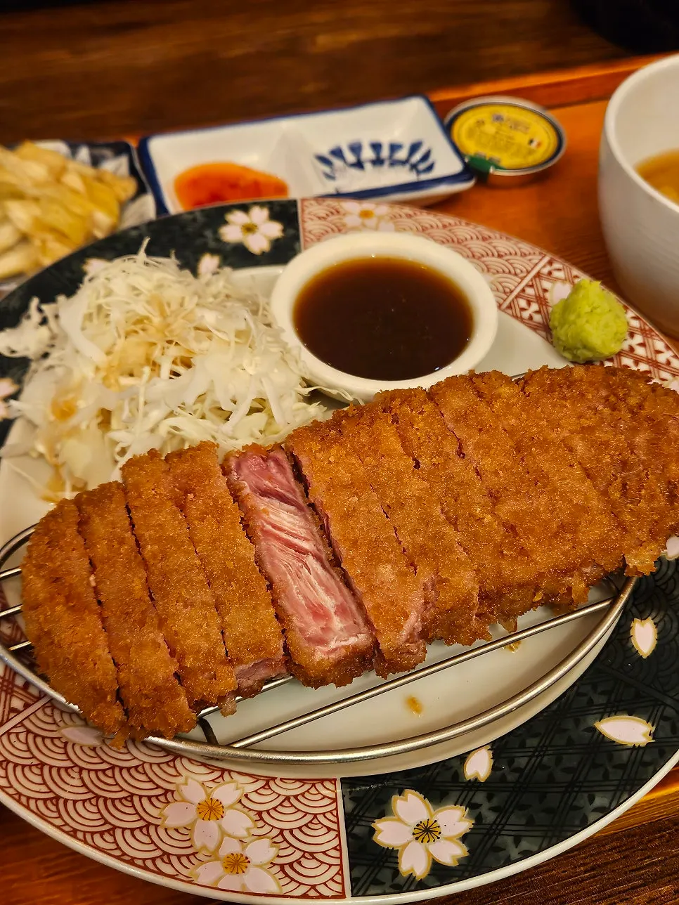 Cross-section of the sirloin gyukatsu