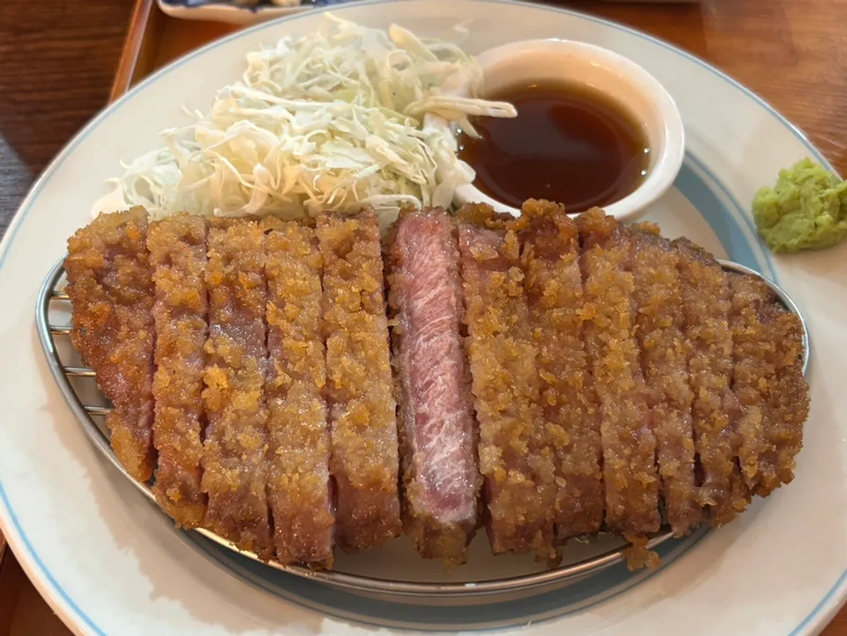 이치규 서울역점 규카츠와 철판 찹스테이크 상차림