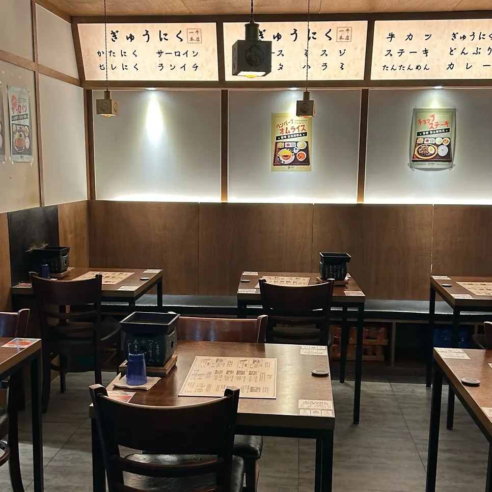 Interior seating at Ichigyu Seoul Station Branch