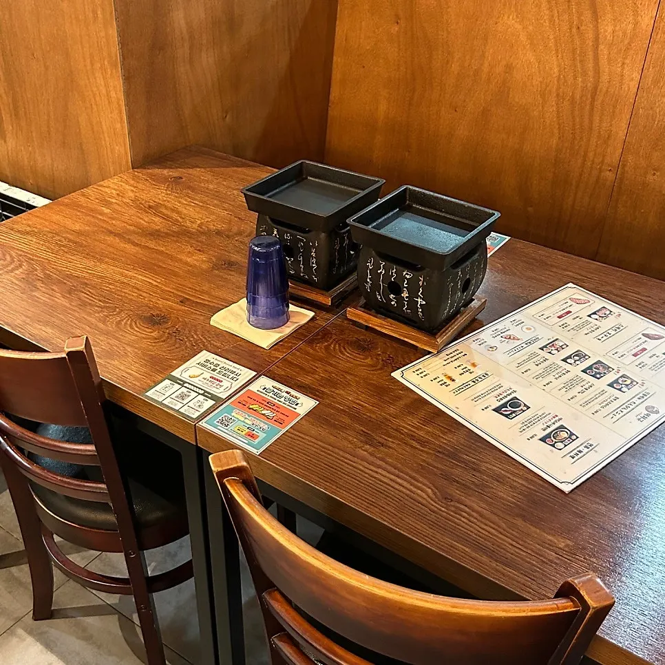 Dining area at Ichigyu Seoul Station Branch