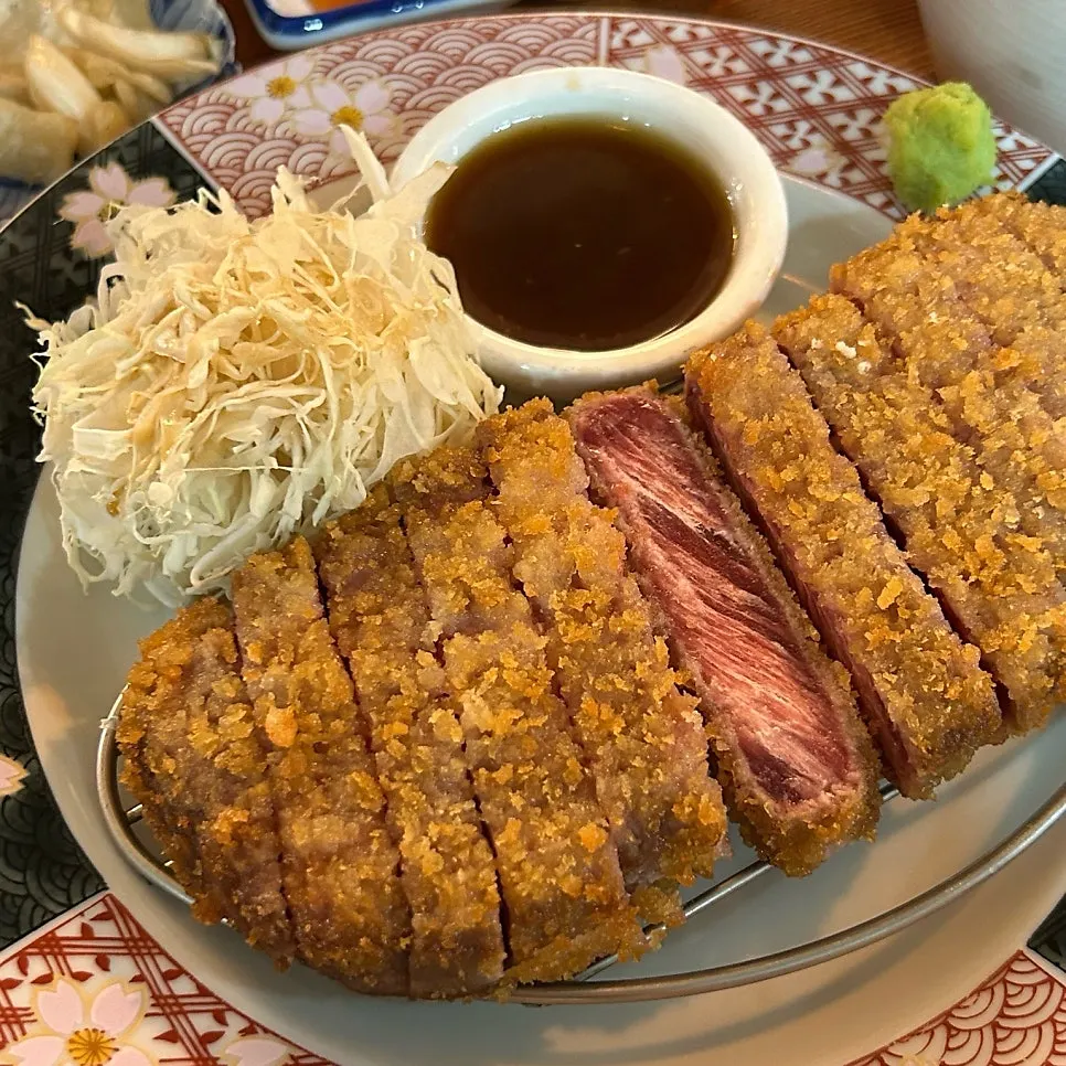 Gyukatsu with golden breading