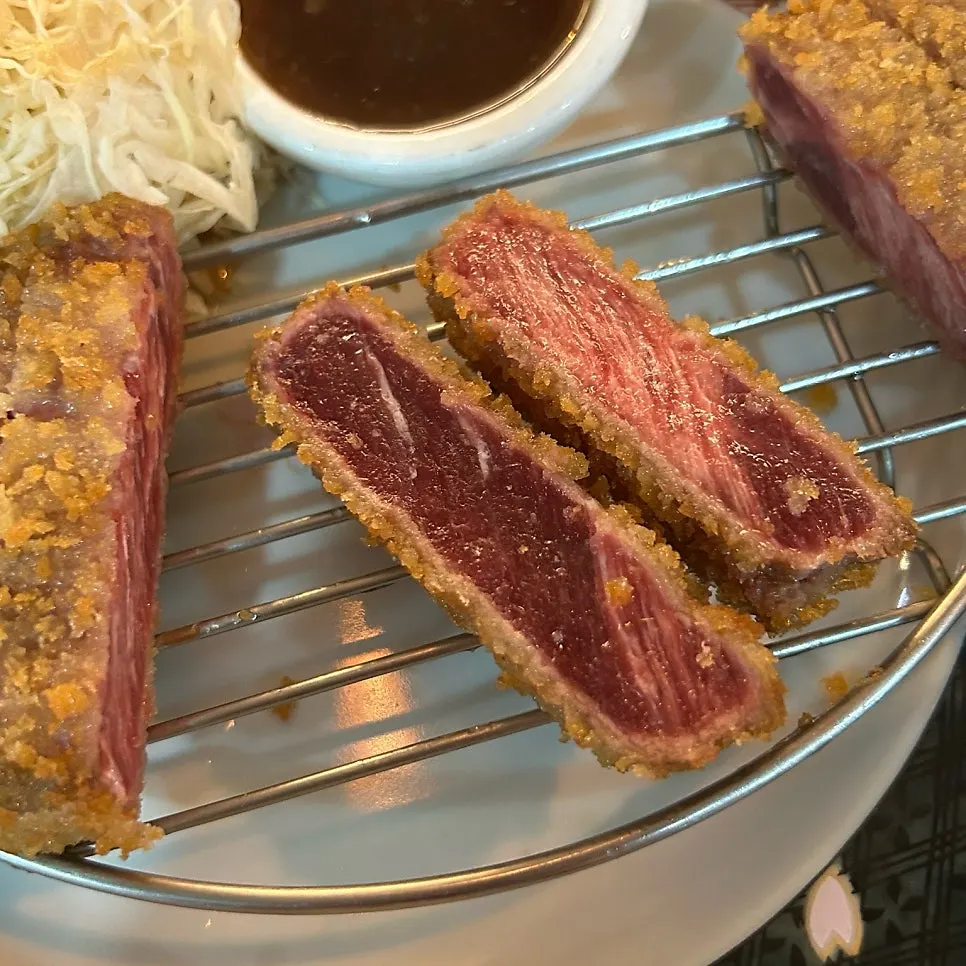 Gyukatsu brazier with melted Isigny butter