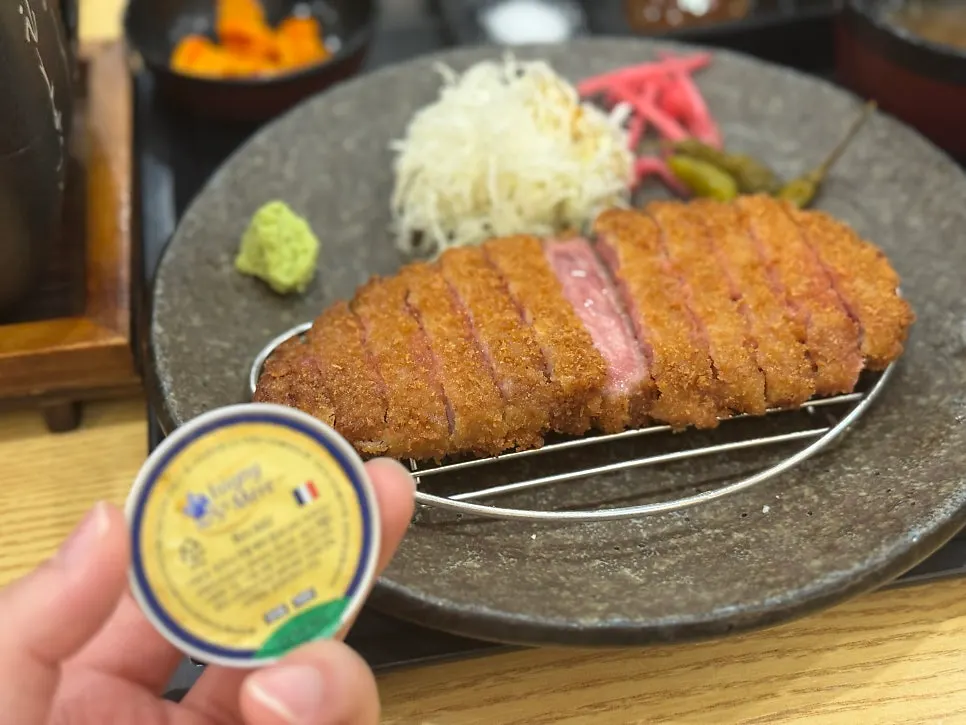 화로에 버터를 녹여 굽는 규카츠