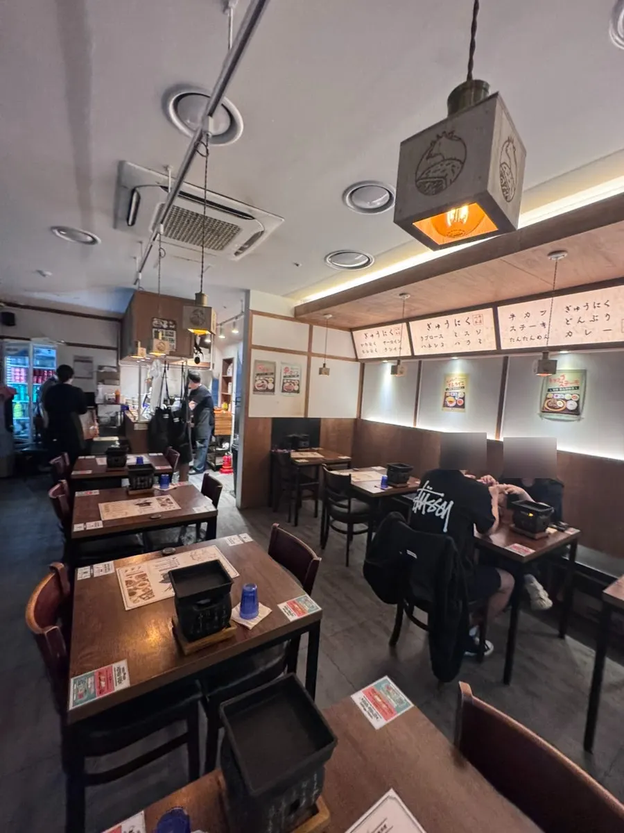 이치규 서울역점 테이블 좌석