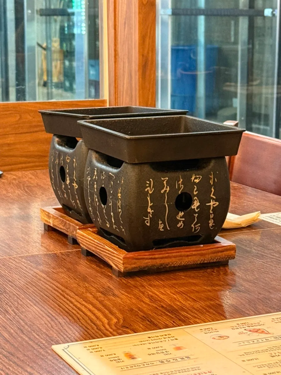 Table setting at Ichigyu Seoul Station Branch