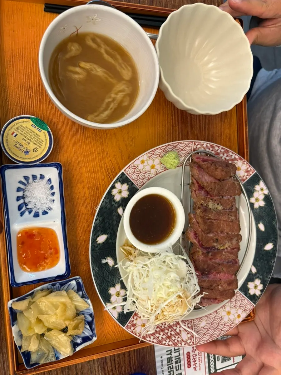 Full table spread with the Ichigyu gyukatsu set