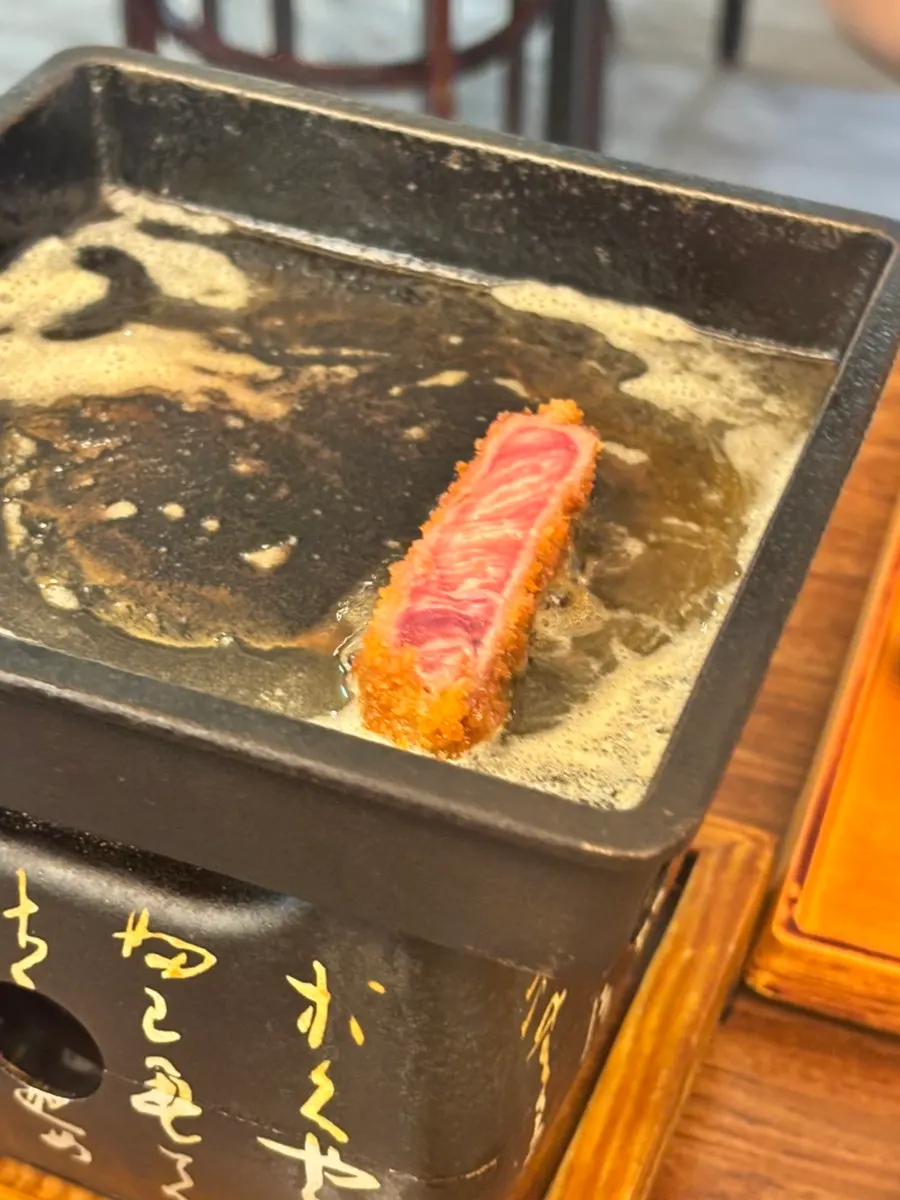 Hot stone for grilling Ichigyu gyukatsu