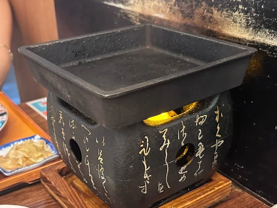 버터를 녹인 개인화로 팬