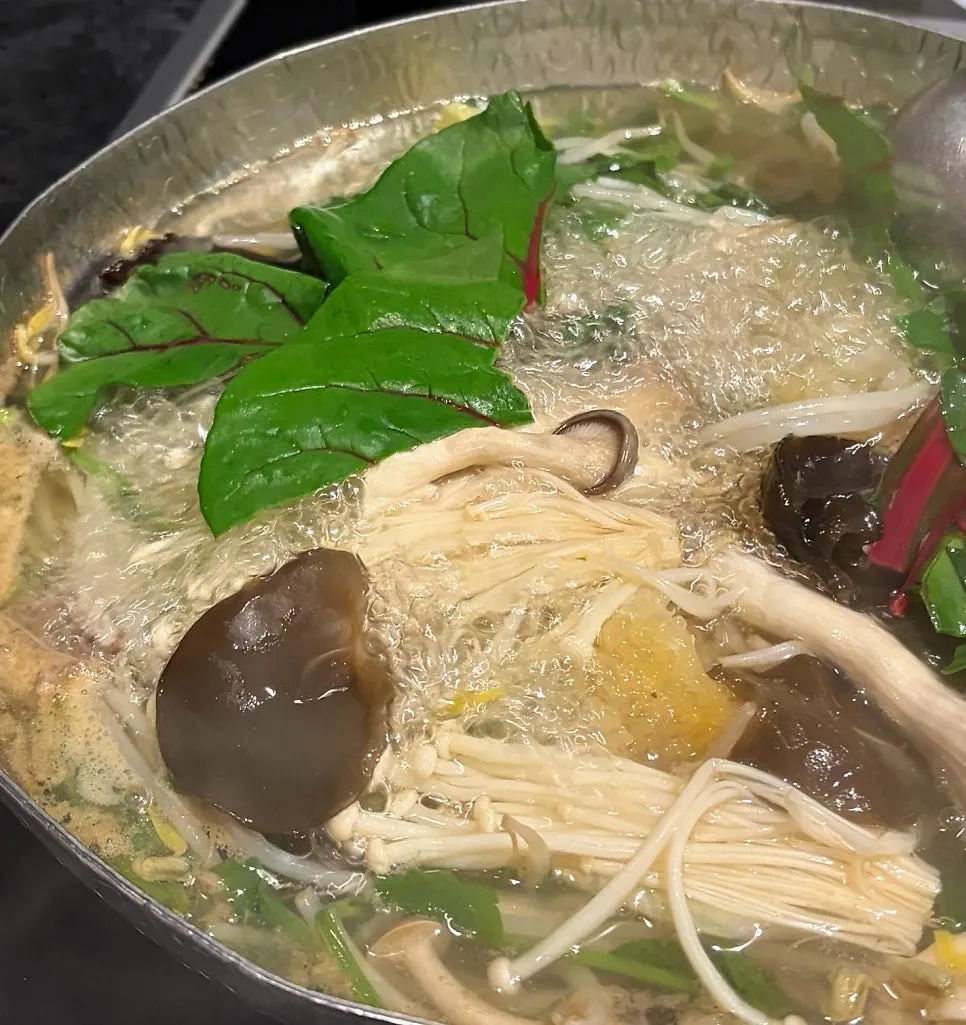 Yunseul shabu-shabu broth simmering
