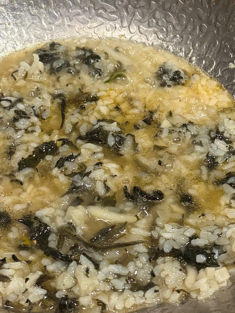 Gondre juk made with the clear broth