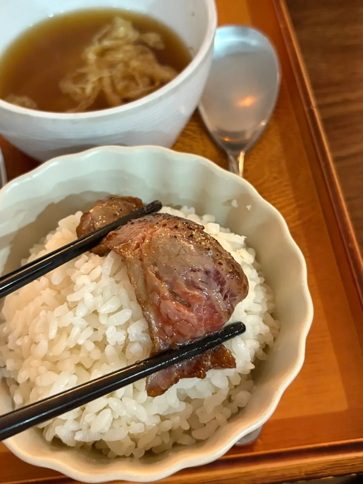 Juicy, tender steki-don