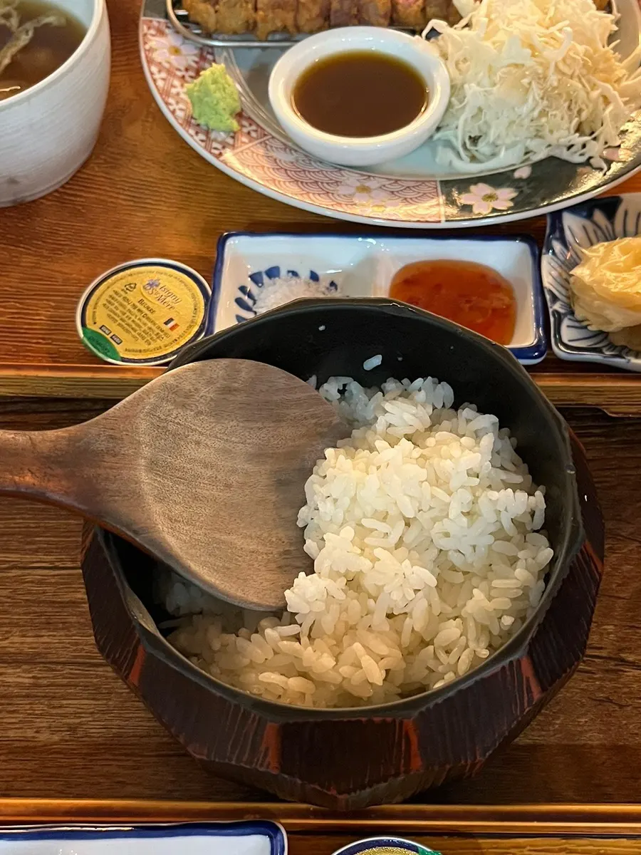Refillable rice served with a rice paddle