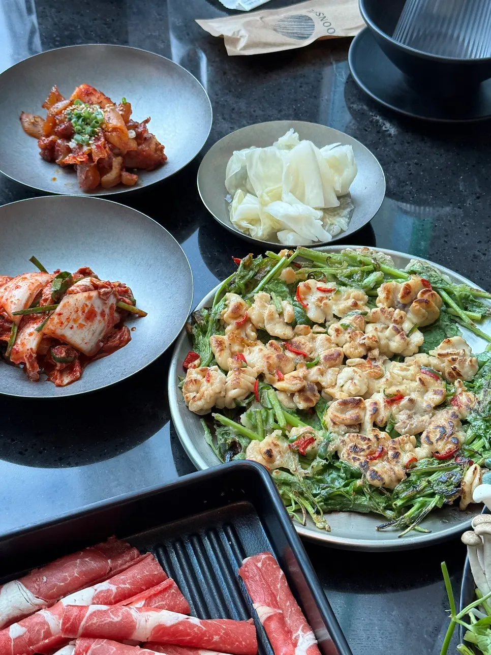 Mushroom and vegetable shabu-shabu ingredients