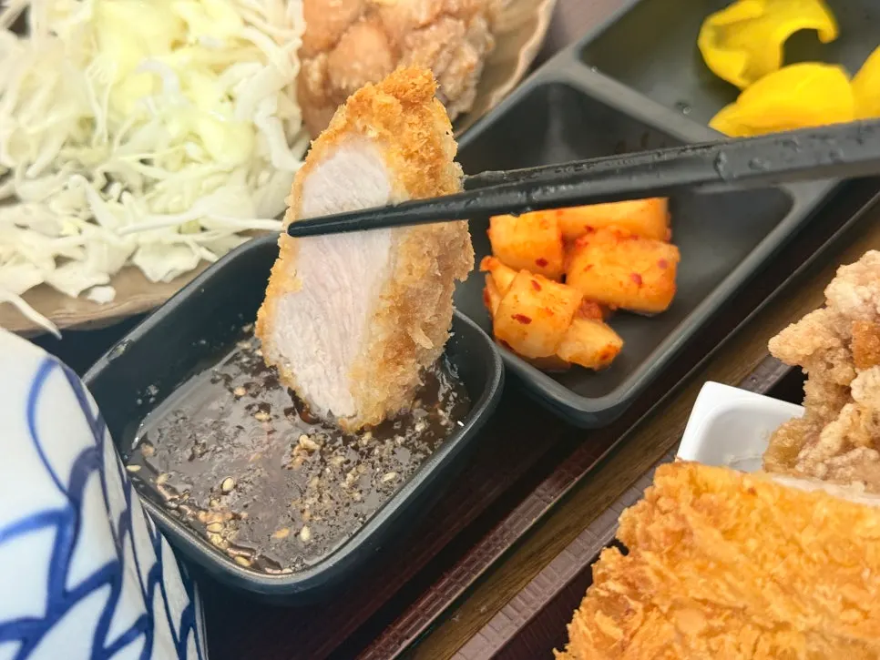 Loin cutlet and cheese donkatsu