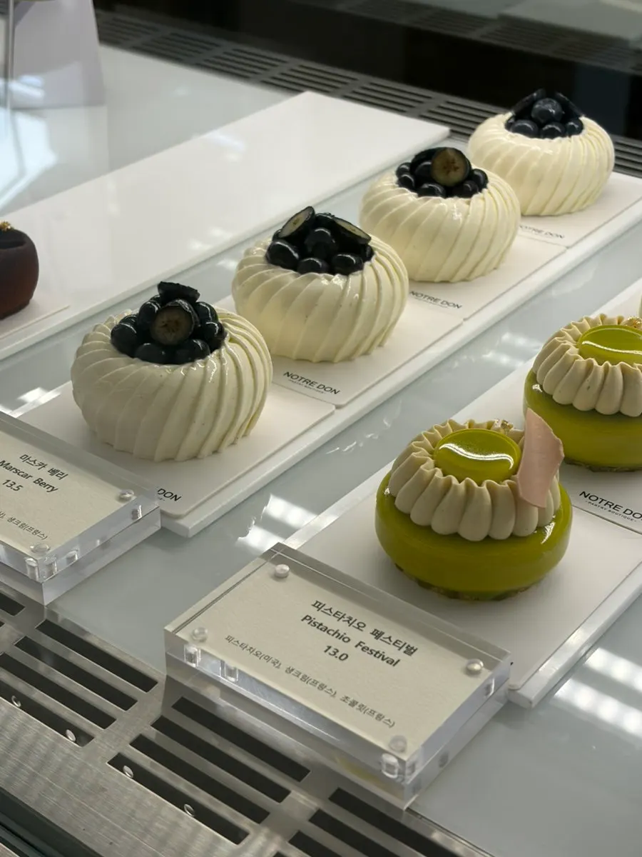 Photo of desserts in Notldun’s display case