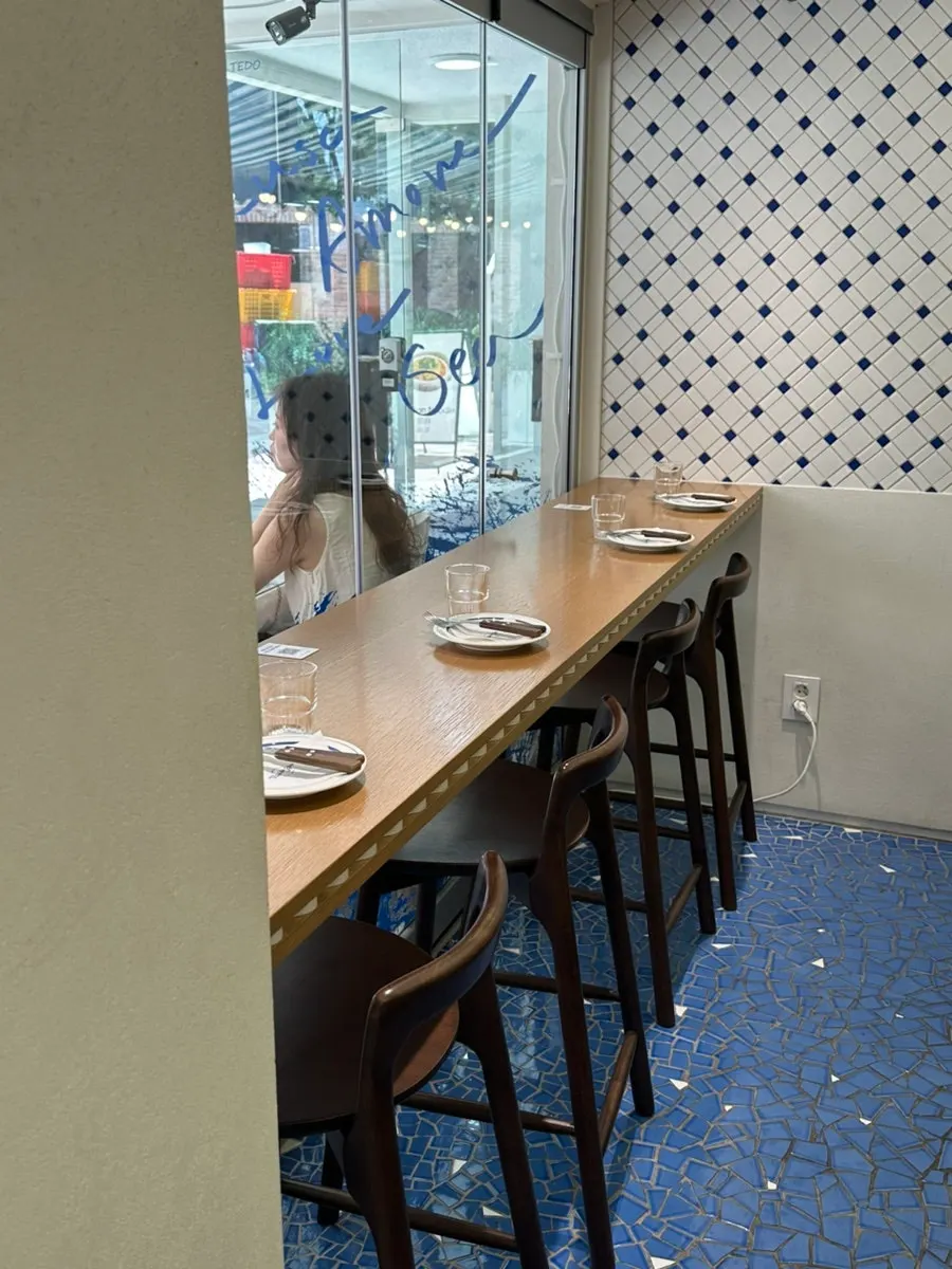 Indoor seating for groups
