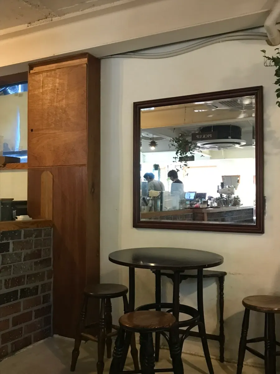 Kawasan pintu masuk dalam 5to7 Seongsu Main Branch