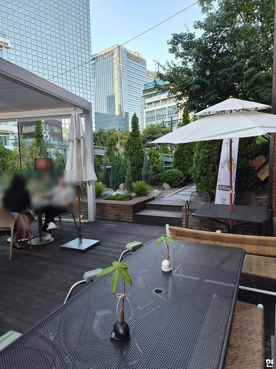 Indoor seating at Seventy Four Myeongdong Cathedral Main Branch
