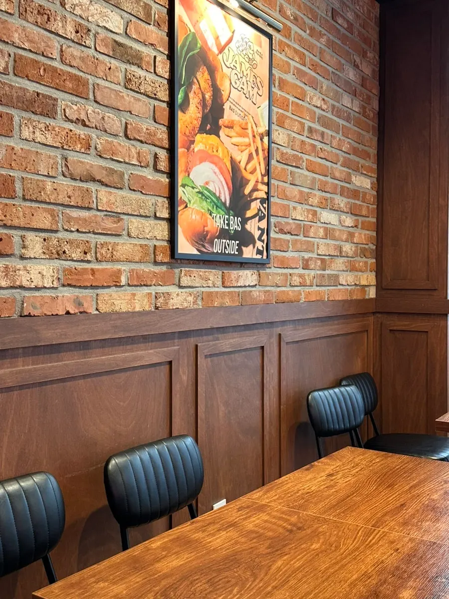 Inside the Bas Burger store past the lunch rush