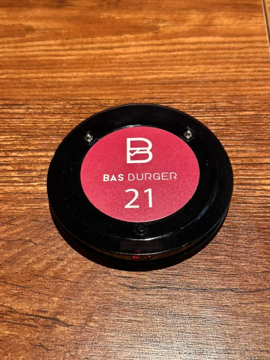 Buzzer pager received after ordering a Bas Burger set