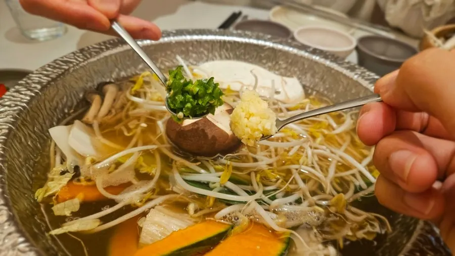 단맛이 우러난 샤브샤브 육수