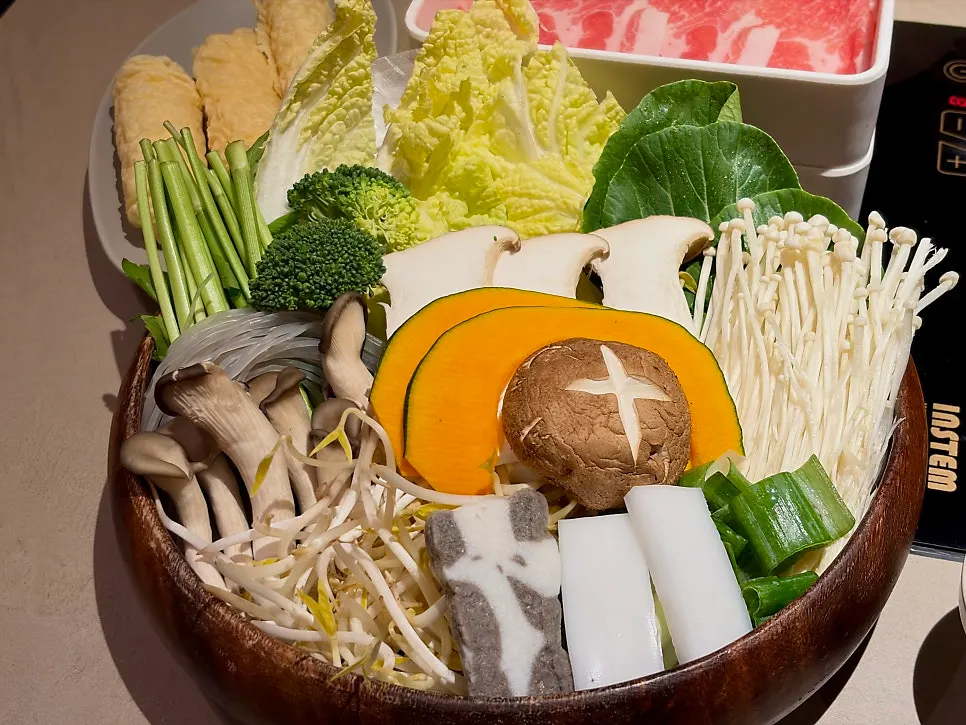 Homemade dipping sauce for shabu-shabu