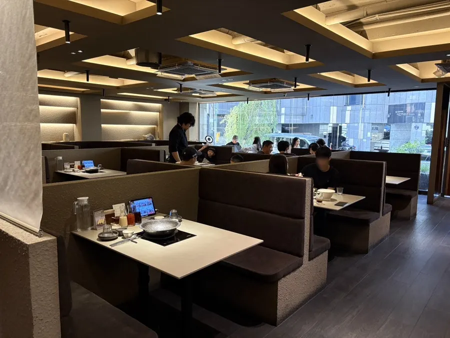 Calm, upscale interior of Shabu in Seoul Yongsan Main Branch